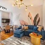 Fragola Kleparz Modern Family Apartment *