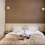 Fragola Kleparz Modern Family Apartment