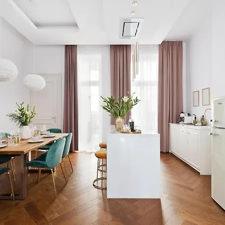 Kleparz Modern By Fragola Cracovia